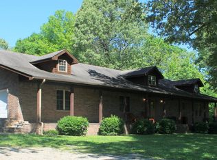 521 River Bend Rd, Mammoth Spring, AR 72554