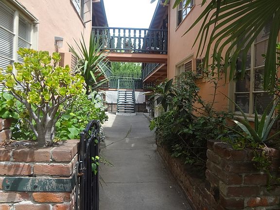 5th image of 2325 H St APT 6B
