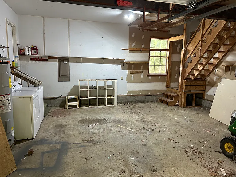 555 Plantation Rd — Photo 33