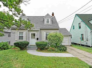 779 Curry Rd, Schenectady, NY 12306