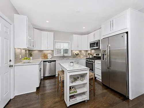3-69 Marine Rd #3 Photo 1