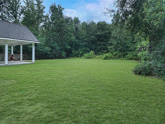 5th image of 84571 Clarence Rd