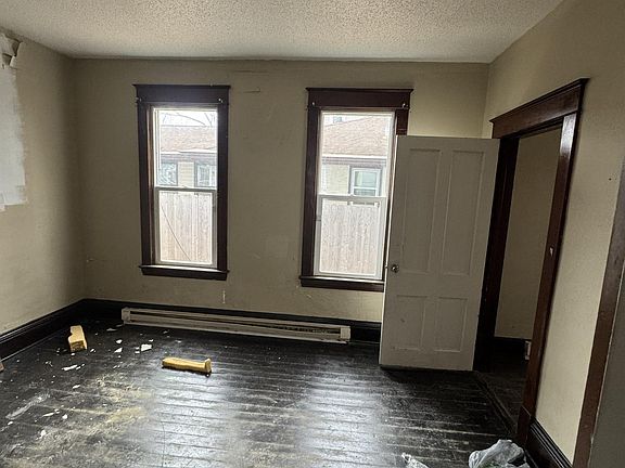 5th image of 1232 Albemarle St