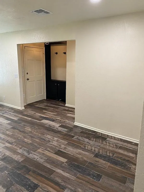 10716 S Winston Way — Photo 1