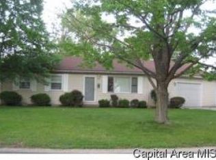 33 Windsor Rd, Springfield, IL 62702