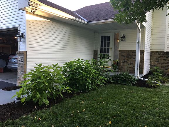 5th image of 25732 Goldfinch Ave
