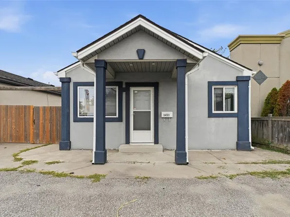 3453 Walker Rd, Windsor, ON N8W 3S2