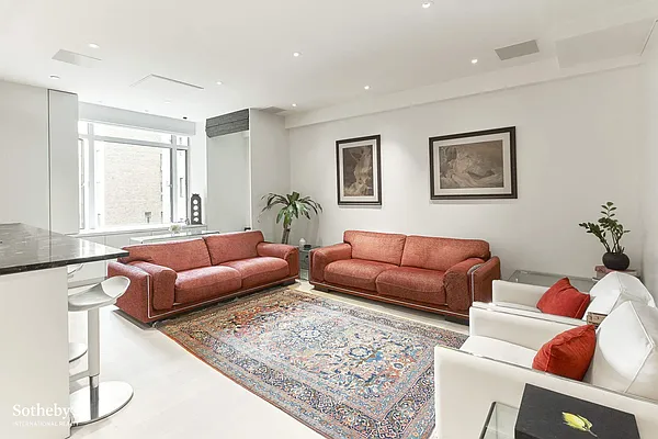 Sold by Sotheby's International Realty | media 17
