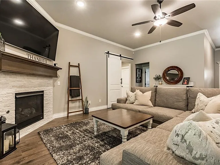 2816 Oak Hill Ave — Photo 18