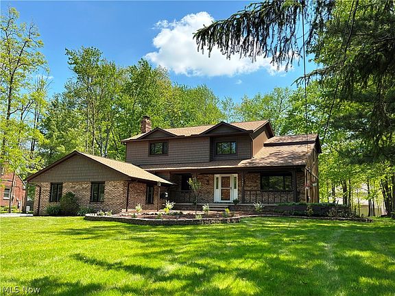 3rd image of 7447 McLellan Dr