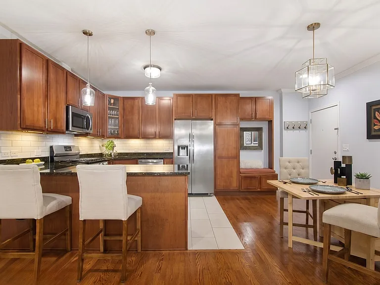 1618 S Halsted St #2D — Photo 5