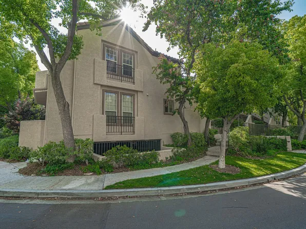 24109 Del Monte Dr Unit 466, Santa Clarita, CA 91355