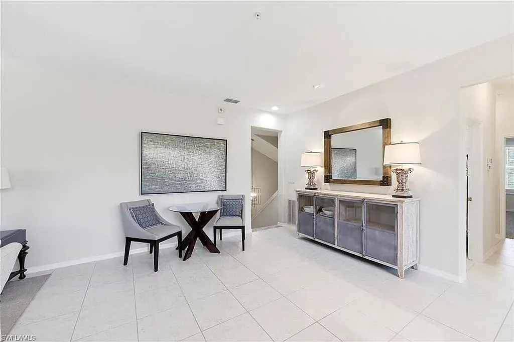 3 bed, 2184 sqft, $9,500 — Photo 4