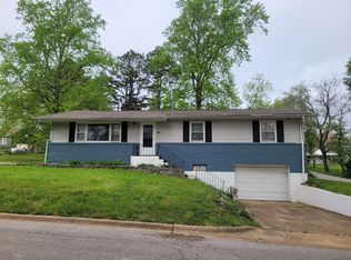 999 Chestnut Ave, Cabool, MO 65689