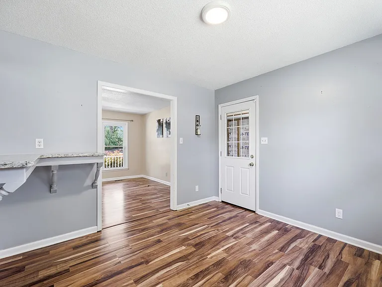 5914 Ormskirk Dr — Photo 19