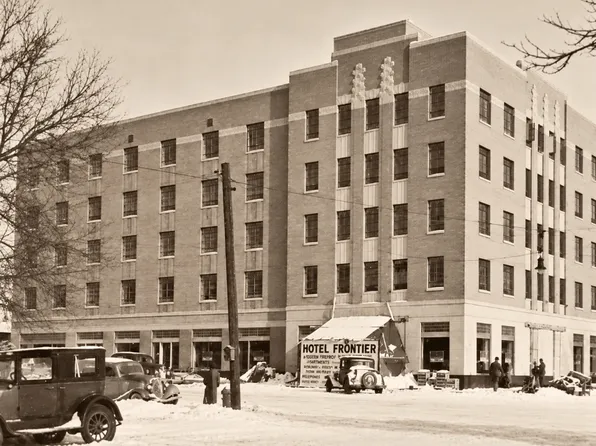 Hotel Froniter