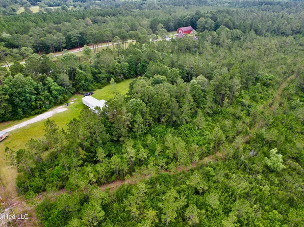 20431 Robinson Rd, Gulfport, MS 39503