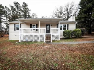 106 Village Dr, Hiram, GA 30141