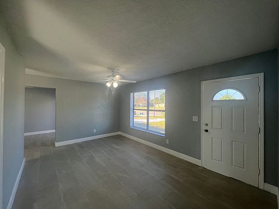 2nd image of 6646 Talbot Cir