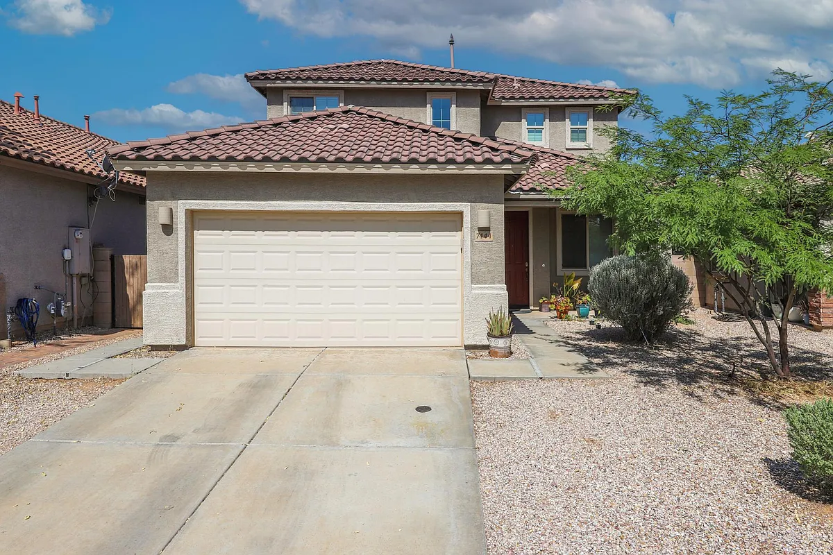 Building Photo - 7444 S Salt Water Dr