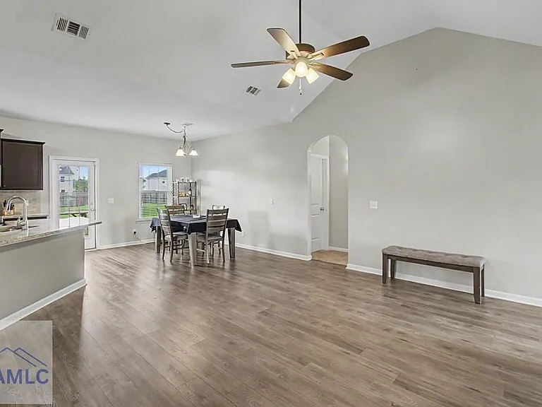 88 Whippoorwill Way NE — Photo 3