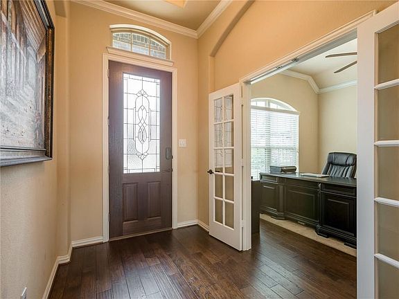 4th image of 9924 Corinth Ln