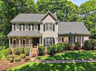 2133 Benwicke Dr, Pfafftown, NC 27040