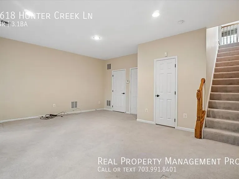 6618 Hunter Creek Ln — Photo 25
