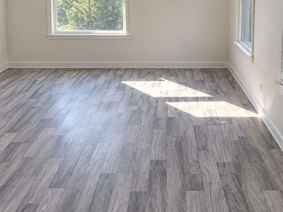 2nd image of 147 Steuben St #1