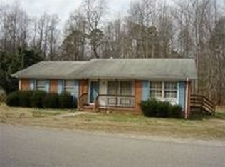 216 Sylvan Rd, Waverly, VA 23890