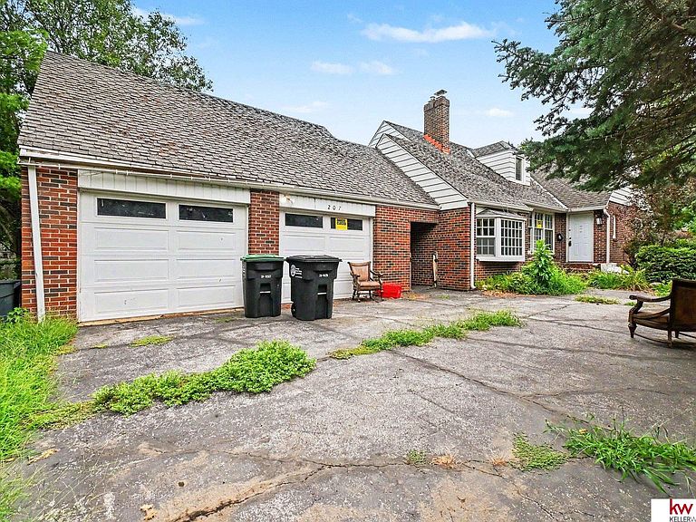 Listing photo 5