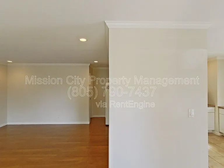 515 N Alisos St #B — Photo 4