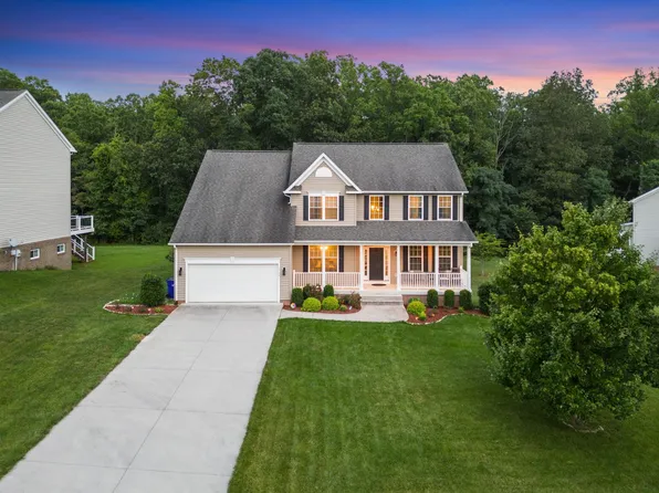 1704 Hollow Oak Ct, Blacksburg, VA 24060