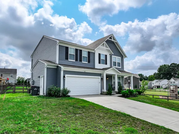 927 Darlington Creek Dr, Alexandria, KY 41001