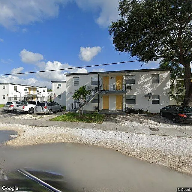 745 NW 100th St #D