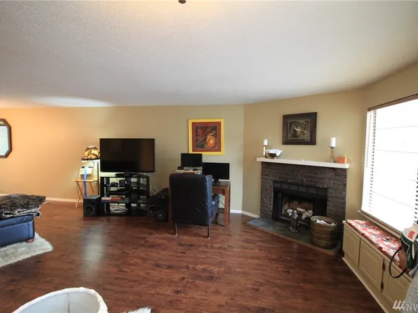 8408 18th Ave W APT 10-104, Everett, WA 98204