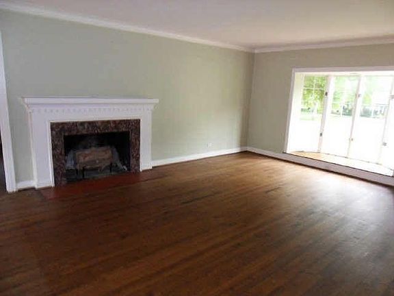 5th image of 3120 Bryn Mawr Dr