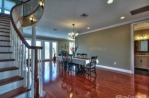2nd image of 8471 Flagstone Dr