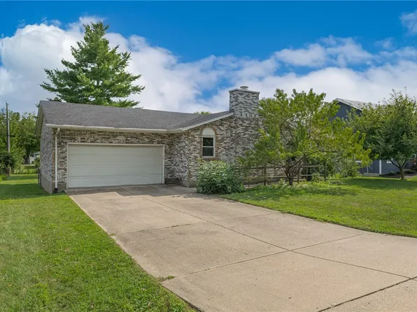 3449 North Dr, Dayton, OH 45432