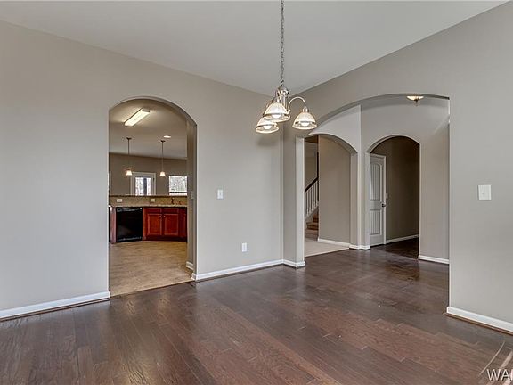5th image of 14387 Grace Ln