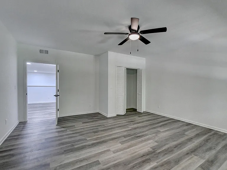 Guest bedroom