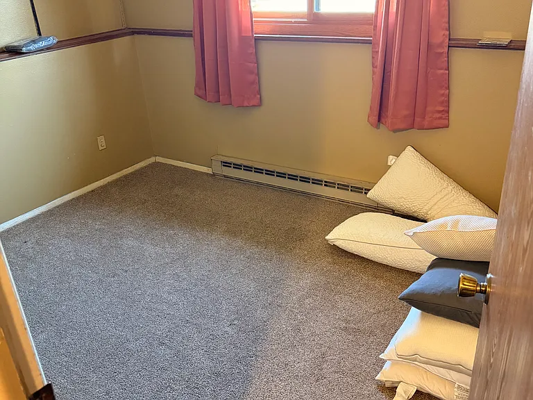 521 Galaxy Ct — Photo 6