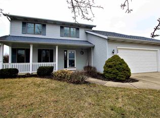 422 Ridge Hill Pl, Fort Wayne, IN 46804