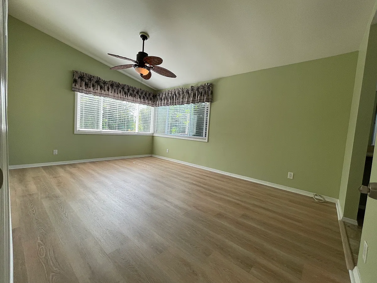 Building Photo - 3572 Marin Dr