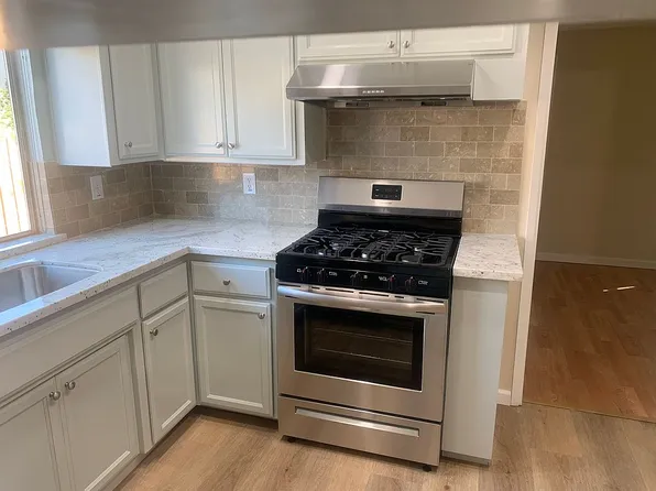 1304 Higton St, Manteca, CA 95336
