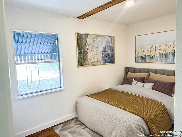 502 Cypress St — Photo 7