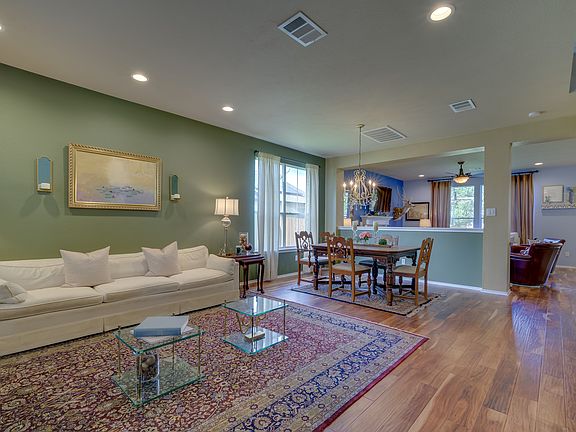 4th image of 3312 Lynnbrook Dr