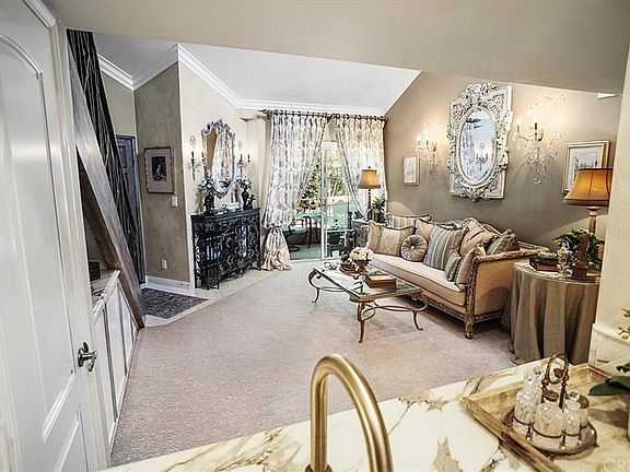 5th image of 23839 Del Monte Dr Unit 90