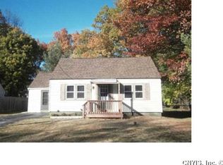 120 Williams St, North Syracuse, NY 13212