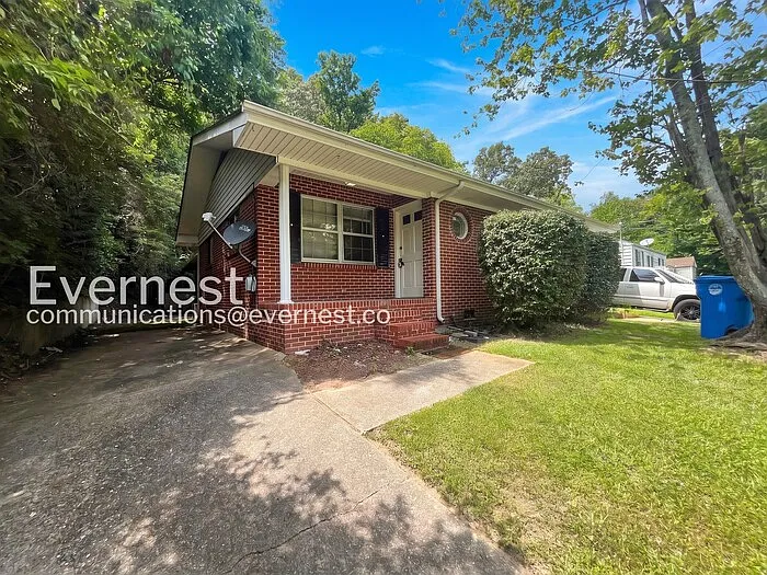 309 Nye Dr — Photo 3